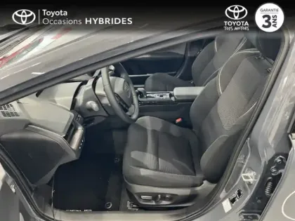 Photo 10 Toyota Prius Hybride Rechargeable 223ch Design PHE