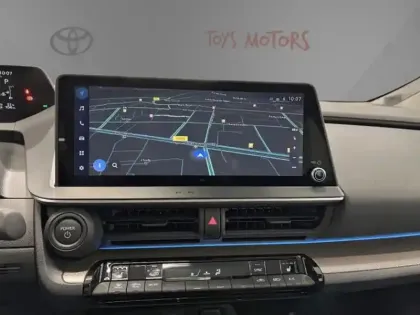 Photo 14 Toyota Prius Hybride Rechargeable 223ch Design PHE