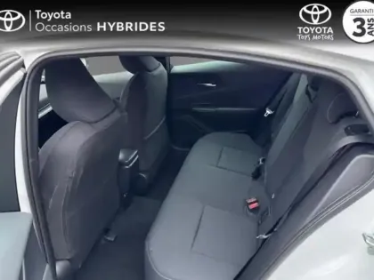 Photo 11 Toyota Prius Hybride Rechargeable 223ch Design PHE