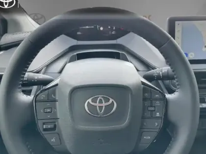 Photo 12 Toyota Prius Hybride Rechargeable 223ch Dynamic PH