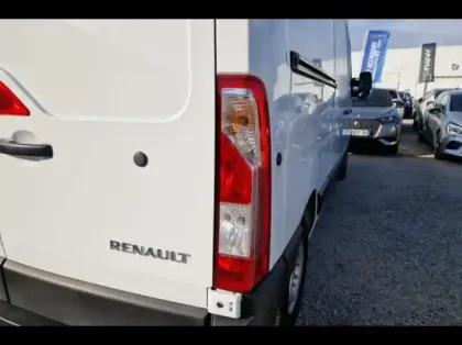 Photo 13 Renault Master Gén. III (F62) Ph3 Evo Grand Confort 4