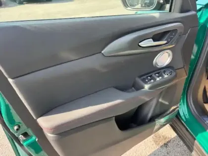 Photo 5 Alfa Romeo Tonale  1.5 Hybrid 160ch Tributo Italiano TCT