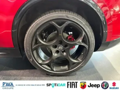 Photo 10 Alfa Romeo Stelvio  2.2 Diesel 210ch Veloce Q4 AT8