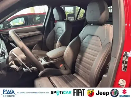 Photo 8 Alfa Romeo Stelvio  2.2 Diesel 210ch Veloce Q4 AT8