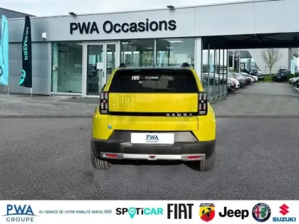 Photo 4 Fiat Grande Panda  Electrique 113ch La Prima