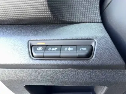 Photo 27 Renault Trafic  E-TECH ELECTRIQUE FGN L1H1 3T AC22