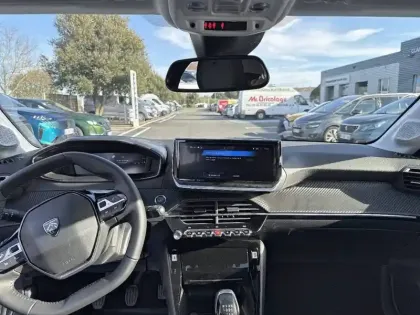 Photo 27 Peugeot 208  100 S&S BVM6