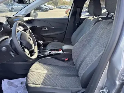 Photo 30 Peugeot 208  100 S&S BVM6