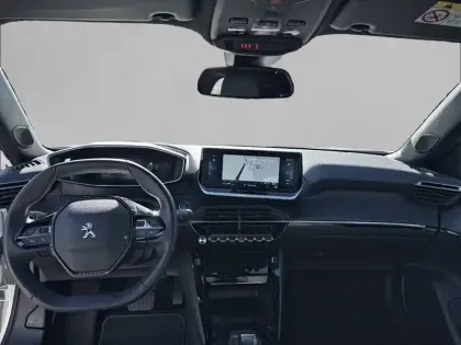 Photo 27 Peugeot 2008  Electrique 136 ch