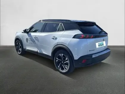 Photo 26 Peugeot 2008  Electrique 136 ch