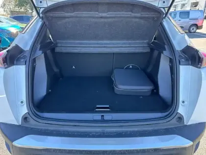 Photo 25 Peugeot 2008  Electrique 136 ch