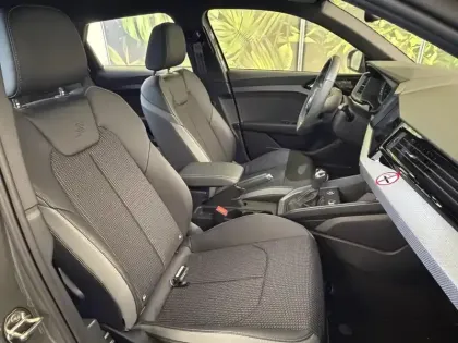 Photo 13 Audi A1  Sportback 30 TFSI 116 ch S tronic 7