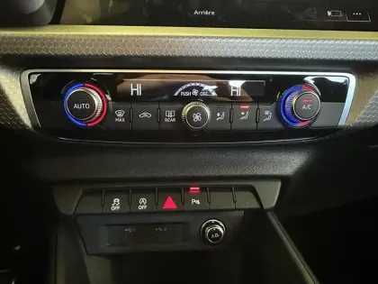 Photo 11 Audi A1  Sportback 30 TFSI 116 ch S tronic 7