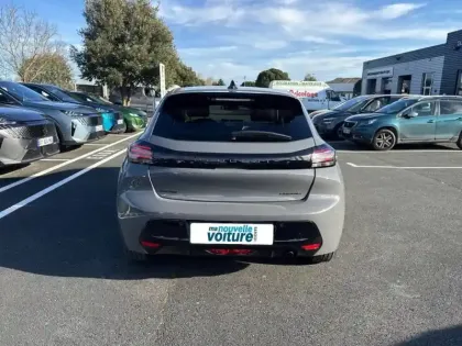 Photo 24 Peugeot 208  Hybrid 100 e-DCS6