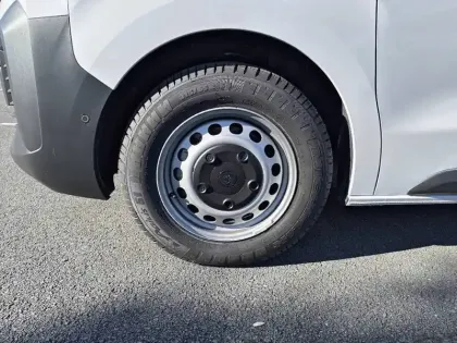 Photo 12 Peugeot Expert  FGN M BLUEHDI 180 S&S EAT8