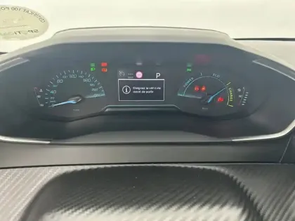 Photo 40 Peugeot 208  Hybrid 100 e-DCS6