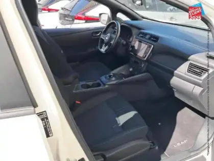 Photo 8 Nissan Leaf  150ch 40kWh Acenta 21.5