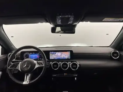 Photo 29 Mercedes Classe A  180 d 8G-DCT