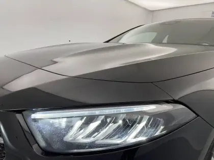 Photo 31 Mercedes Classe A  180 d 8G-DCT