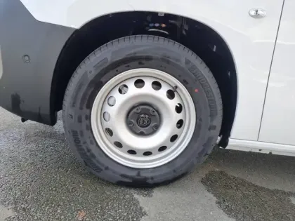 Photo 12 Peugeot Partner E- FOURGON M 800 KG 136 CH BATTERIE 54 KWH