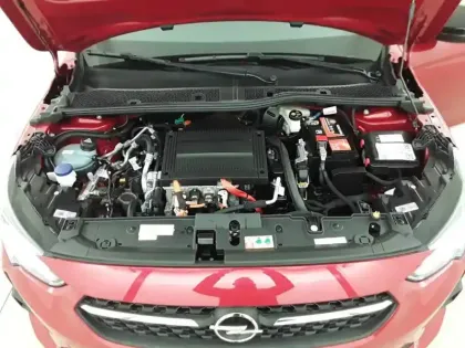 Photo 45 Opel Corsa  Electrique 136 ch & Batterie 50 kWh