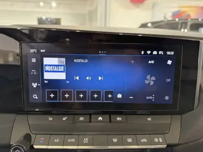 Photo 19 Opel Astra  Sports Tourer 1.5 Diesel 130 ch BVA8