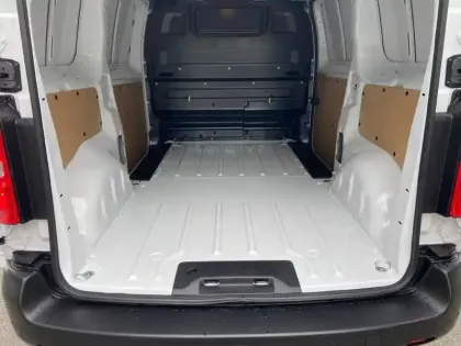 Photo 25 Peugeot Expert E- FGN M ELECTRIQUE 100KWH 136CH BATTERIE 75 KWH