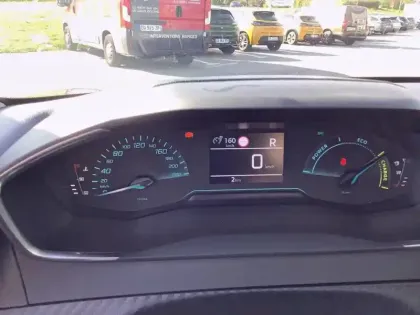 Photo 9 Peugeot 208  Hybrid 100 e-DCS6