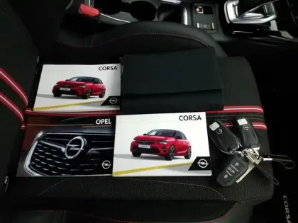 Photo 15 Opel Corsa  Electrique 136 ch & Batterie 50 kw/h Elegance