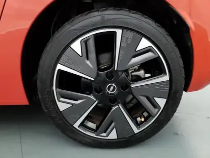 Photo 14 Opel Corsa  Electrique 136 ch & Batterie 50 kw/h Elegance