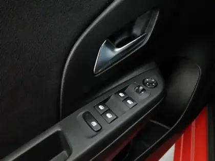 Photo 19 Opel Corsa  Electrique 136 ch & Batterie 50 kw/h Elegance