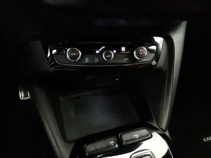 Photo 12 Opel Corsa  Electrique 136 ch & Batterie 50 kw/h Elegance