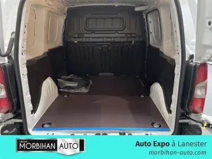 Photo 117 Fiat Doblo -E CARGO FOURGON M 800 KG ELECTRIQUE 100 KW