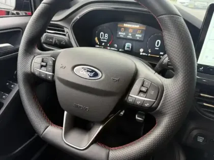 Photo 14 Ford Focus  1.0 EcoBoost mHEV 125ch ST-Line X