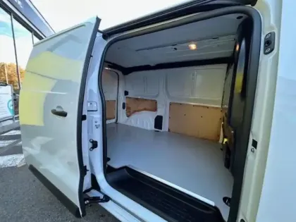Photo 7 Opel Vivaro  Fg M 2.0 BlueHDi 145ch Pack Premium Connect