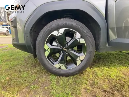 Photo 10 Dacia Bigster  TCe 140