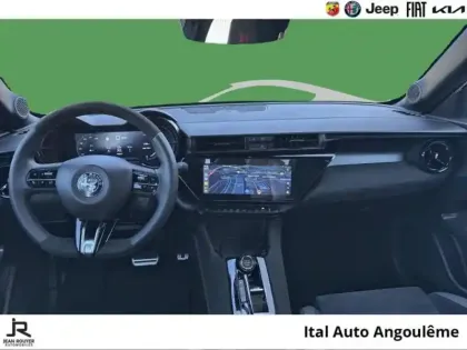 Photo 7 Alfa Romeo Junior  Elettrica 280ch Veloce Bonus éco 2000?