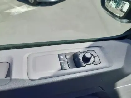 Photo 14 Volkswagen Transporter  Fg Van L1 2.0 TDI 170ch Business 4Motion BVA8