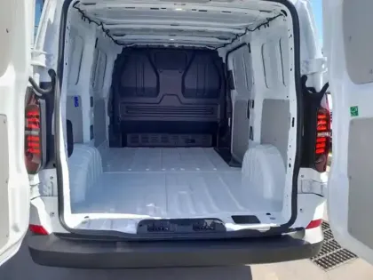 Photo 5 Volkswagen Transporter  Fg Van L1 2.0 TDI 170ch Business 4Motion BVA8