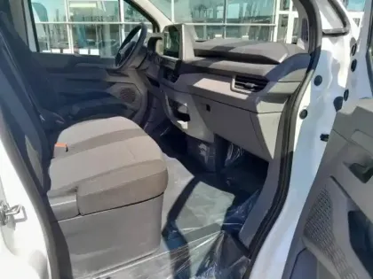 Photo 11 Volkswagen Transporter  Fg Van L1 2.0 TDI 170ch Business 4Motion BVA8