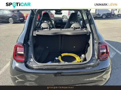 Photo 5 Abarth 500  e 155ch 42kWh Pack 4cv