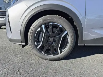 Photo 32 Peugeot 5008  Electrique 73 kWh 210 ch