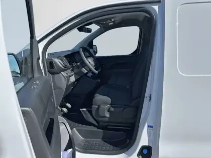 Photo 33 Peugeot Expert  FGN M BLUEHDI 120 S&S BVM6