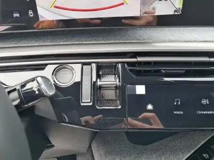 Photo 7 Peugeot 3008  Electrique 73 kWh 210 ch