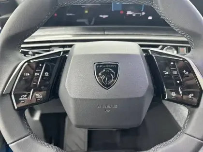 Photo 7 Peugeot 3008  Hybrid 145 e-DCS6