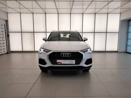 Photo 9 Audi Q3  35 TFSI 150 ch S tronic 7