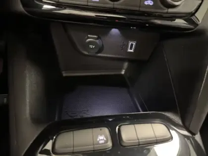 Photo 25 Opel Corsa  Electrique 136 ch & Batterie 50 kWh