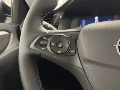 Photo 12 Opel Corsa  Electrique 136 ch & Batterie 50 kWh