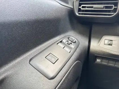 Photo 22 Peugeot Partner E- FOURGON M 800 KG 136 CH BATTERIE 54 KWH