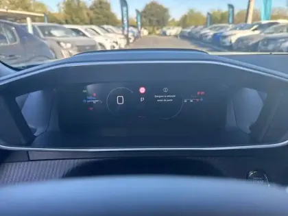 Photo 9 Peugeot 2008  Hybrid 145 e-DCS6